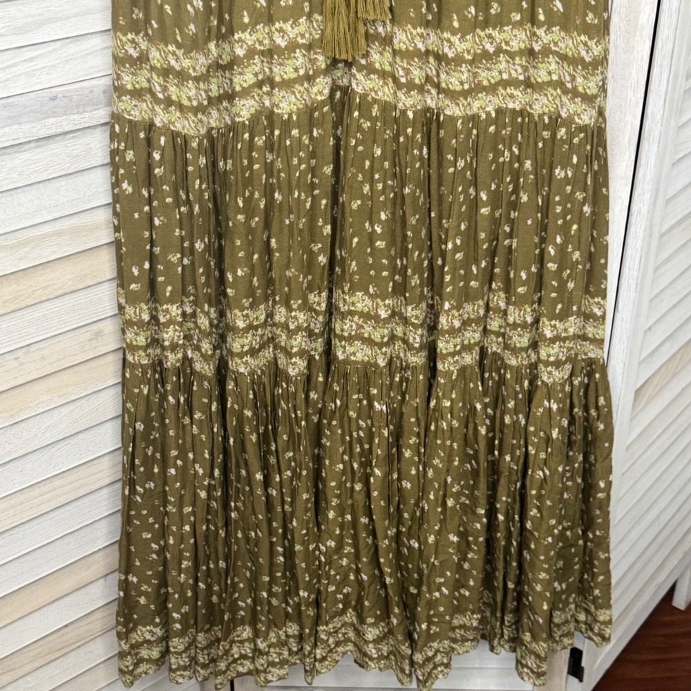 Free‎ People Rare Feelings Maxi Dress Olive Green Floral Boho Tiered Smocked S - Picture 6 of 13